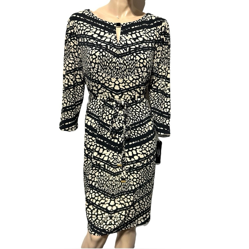 Tahari Arthur S. Levine animal print, size 2, loose fitting dress